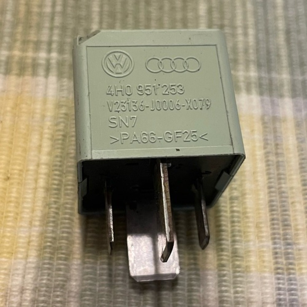 ✅Multifunction Relay 5 Pin 12V For VW Audi Seat Skoda 4H0951253 #️⃣0568